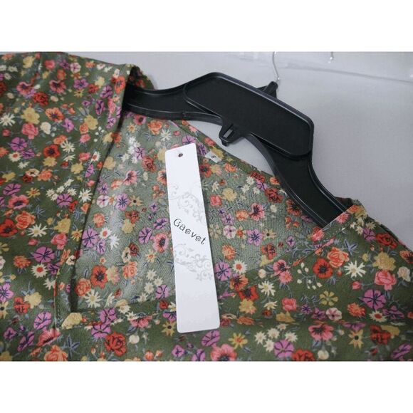 Floral Midi Dress | Green | V-Neck | Size S | Boho Summer Style | Lightweight - Picture 4 of 8